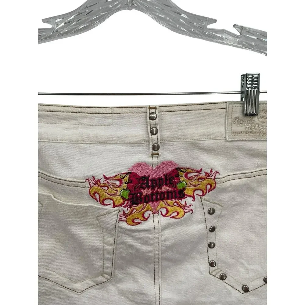 Vintage Y2K Apple Bottom Jeans Mini Skirt Embroidered White Denim Size 7 / 8